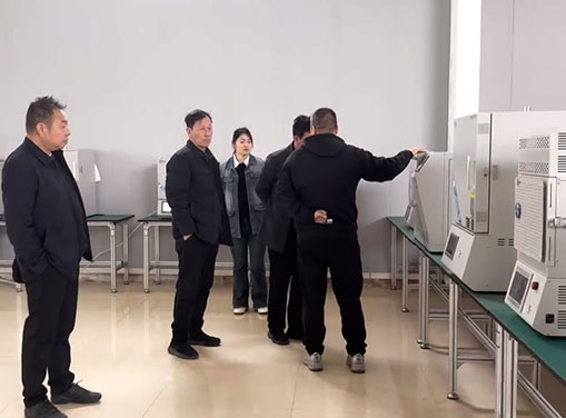 强强联合探新机！郑州泰戈尔谢总一行莅临诺巴迪材料科技参观交流